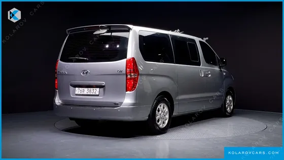 HYUNDAI STAREX 12-SEATER WAGON