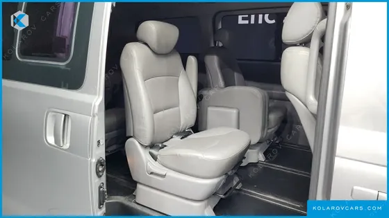 HYUNDAI STAREX 12-SEATER WAGON