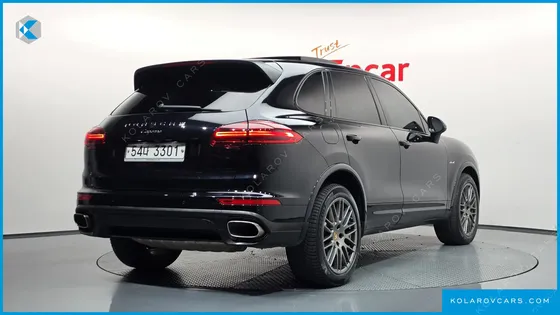 PORSCHE CAYENNE 3.0 DIESEL PLATIUM EDITION