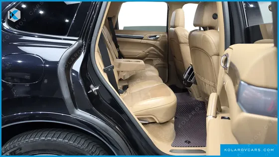 PORSCHE CAYENNE 3.0 DIESEL PLATIUM EDITION
