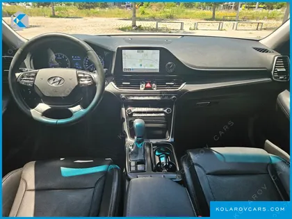 HYUNDAI GRANDEUR 2.4 PREMIUM