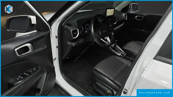 HYUNDAI VENUE 1.6 SMART