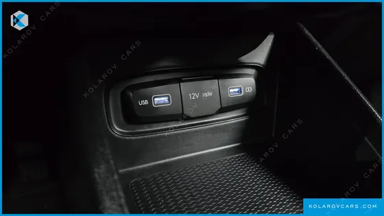 HYUNDAI VENUE 1.6 SMART