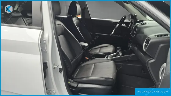 HYUNDAI VENUE 1.6 SMART