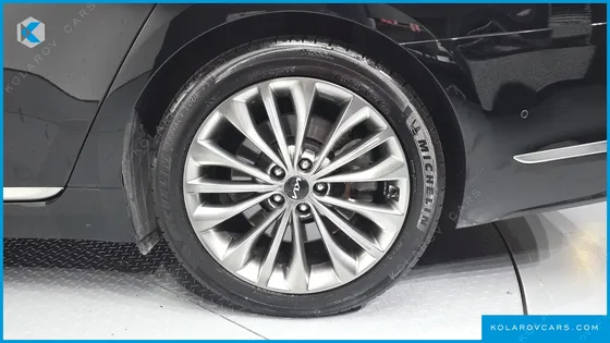 KIA K9 3.3 T-GDI AWD