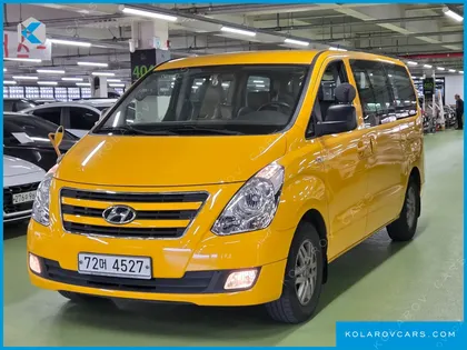 HYUNDAI STAREX 12-SEATER WAGON