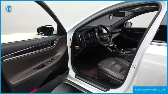HYUNDAI GRANDEUR 2.4 PREMIUM