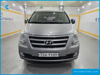 HYUNDAI STAREX 12-SEATER WAGON
