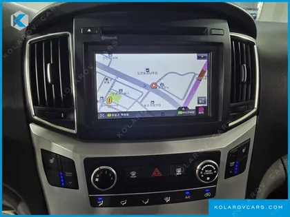 HYUNDAI STAREX 12-SEATER WAGON