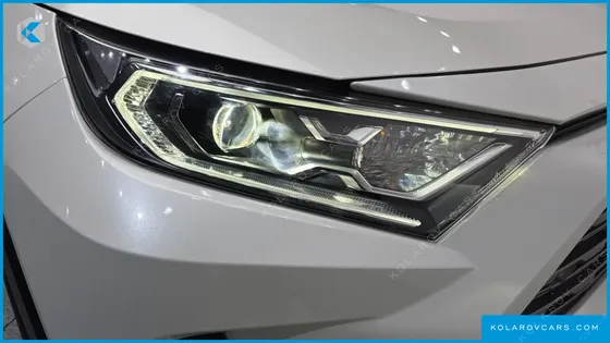 TOYOTA RAV4 2.5 4WD HYBRID