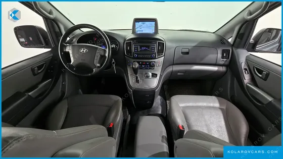 HYUNDAI STAREX 4WD 11-SEATER WAGON