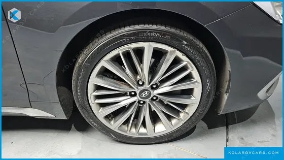 HYUNDAI GRANDEUR 3.0 EXCLUSIVE