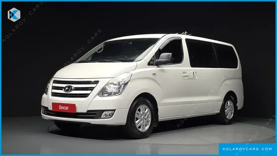 HYUNDAI STAREX 5-SEATER VAN