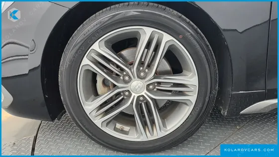 HYUNDAI GRANDEUR 2.4 PREMIUM