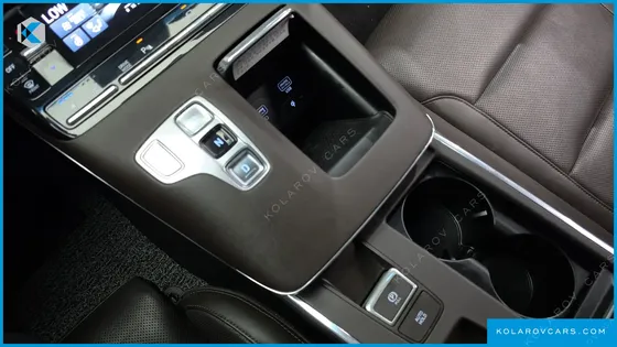 HYUNDAI GRANDEUR EXCLUSIVE