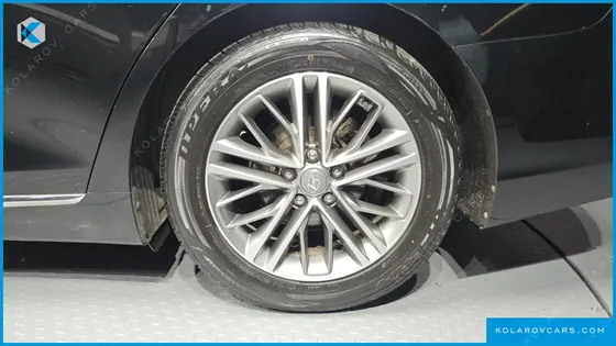 HYUNDAI GRANDEUR 3.0 LPI MODERN (RENTAL CAR)