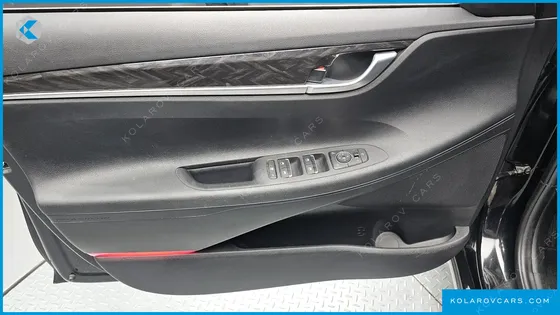 HYUNDAI GRANDEUR 3.0 LPI MODERN (RENTAL CAR)