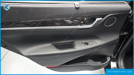 HYUNDAI GRANDEUR 3.0 LPI MODERN (RENTAL CAR)