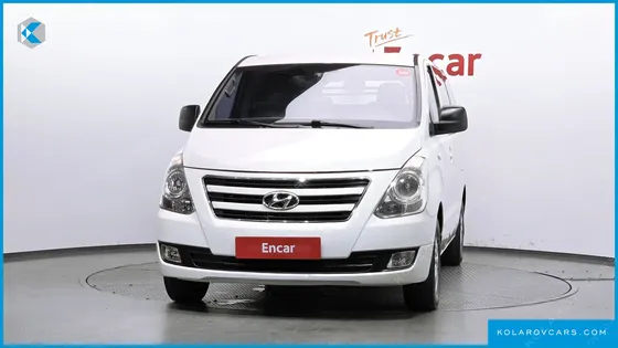 HYUNDAI STAREX 3-SEATER VAN