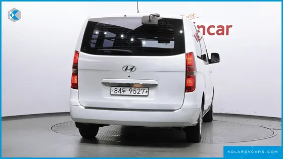 HYUNDAI STAREX 3-SEATER VAN
