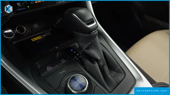 TOYOTA RAV4 2,5 4WD HYBRID LTD