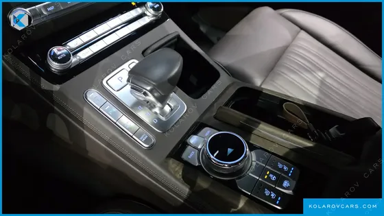 GENESIS G90 5.0 AWD