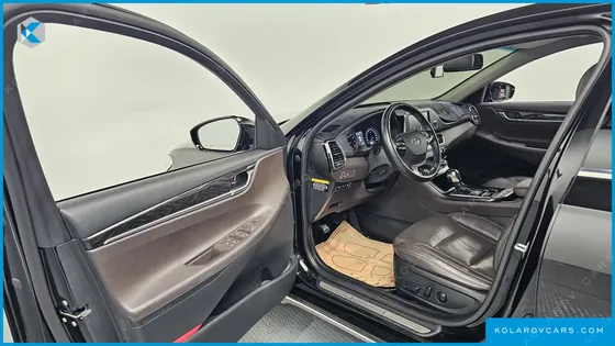 HYUNDAI GRANDEUR 2.4 MODERN