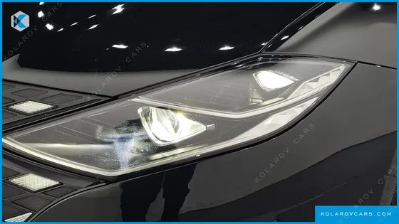 HYUNDAI GRANDEUR LE BLANC