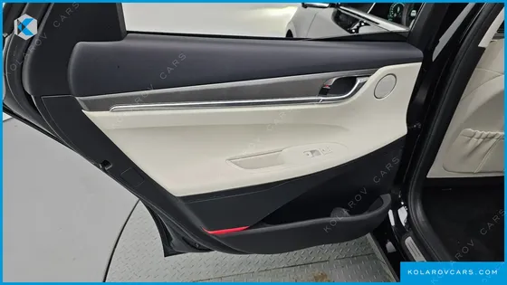 HYUNDAI GRANDEUR LE BLANC