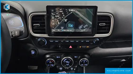 HYUNDAI VENUE 1,6 PREMIUM