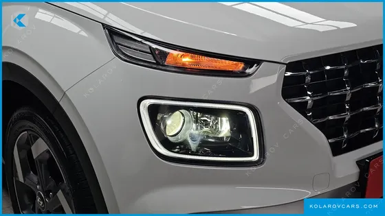 HYUNDAI VENUE 1,6 PREMIUM