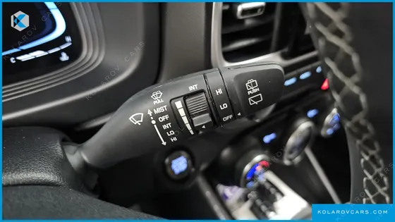HYUNDAI VENUE 1,6 PREMIUM