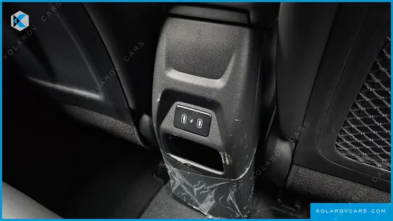 HYUNDAI VENUE 1,6 PREMIUM