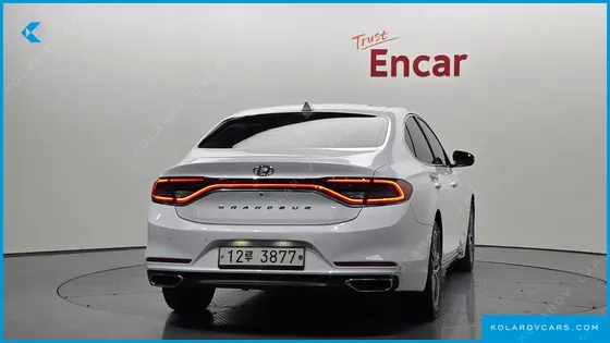 HYUNDAI GRANDEUR 2.4 PREMIUM