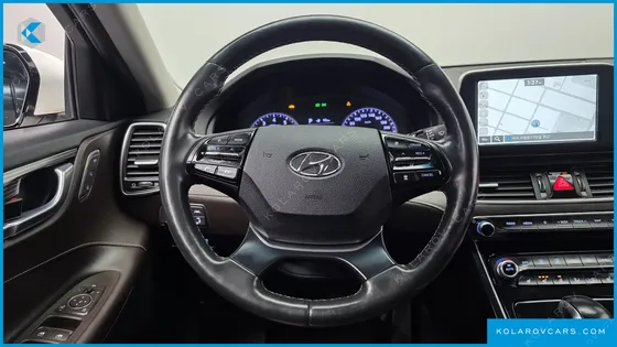 HYUNDAI GRANDEUR 2.4 PREMIUM