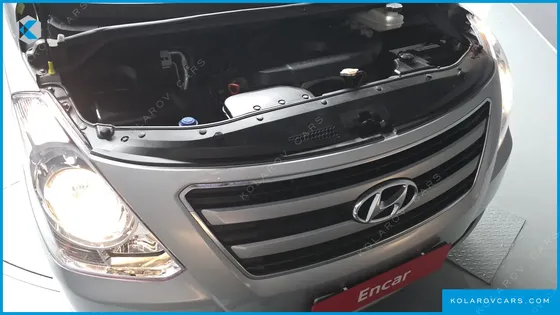 HYUNDAI STAREX 4WD 12-SEATER WAGON