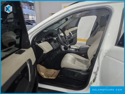 LAND ROVER DISCOVERY SPORT P250 SE