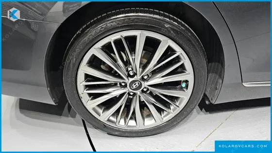 HYUNDAI GRANDEUR 3.0 EXCLUSIVE