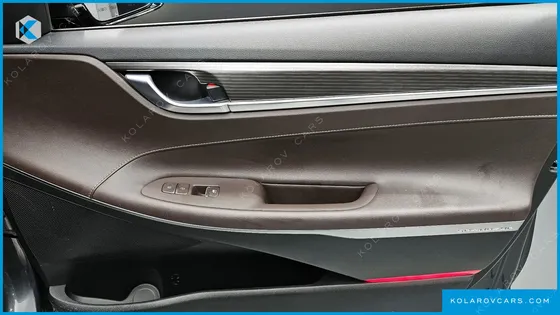 HYUNDAI GRANDEUR 3.0 EXCLUSIVE
