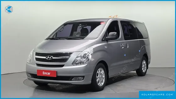 HYUNDAI STAREX 11-SEATER WAGON