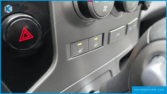 HYUNDAI STAREX 11-SEATER WAGON