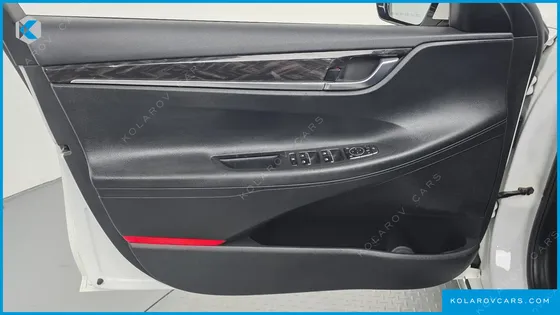 HYUNDAI GRANDEUR 2.4 PREMIUM