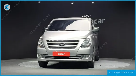 HYUNDAI STAREX 5-SEATER LPI VAN