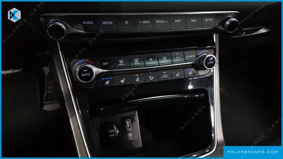 HYUNDAI GRANDEUR 3.0 PREMIUM