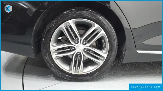 HYUNDAI GRANDEUR 3.0 PREMIUM