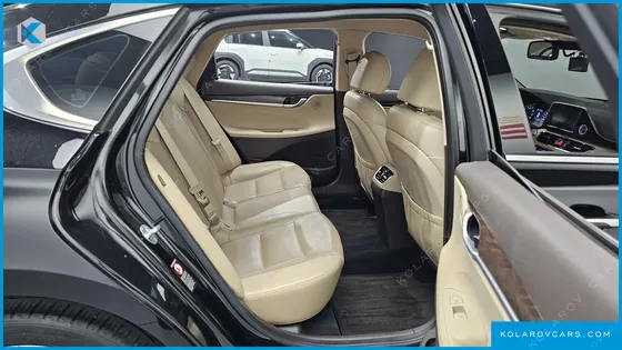 HYUNDAI GRANDEUR 2.4 PREMIUM