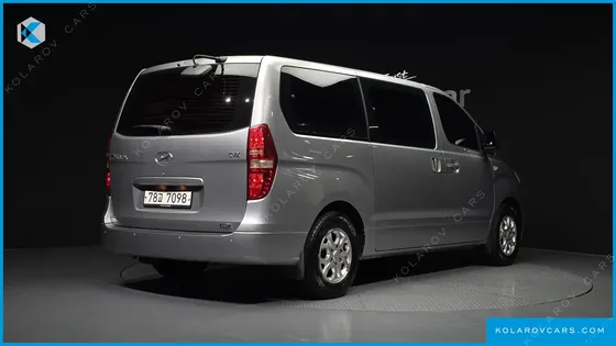 HYUNDAI STAREX 12-SEATER WAGON