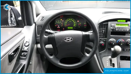 HYUNDAI STAREX 12-SEATER WAGON