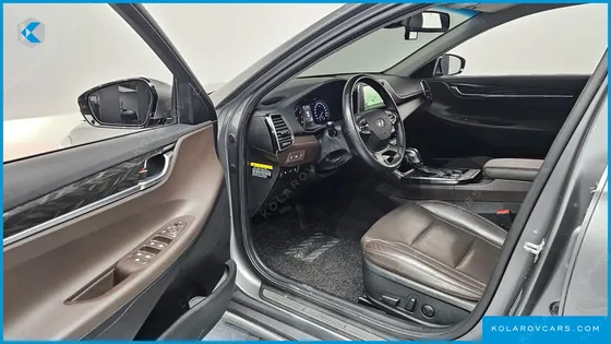 HYUNDAI GRANDEUR 2.4 PREMIUM