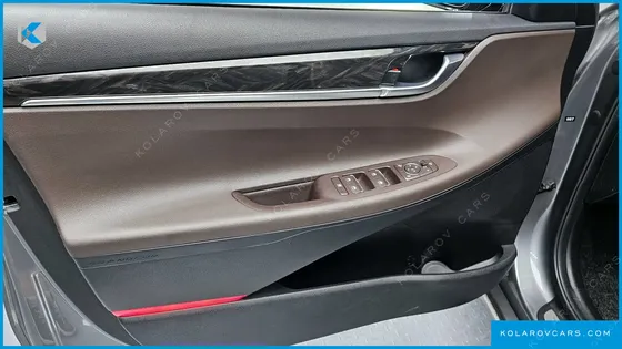 HYUNDAI GRANDEUR 2.4 PREMIUM